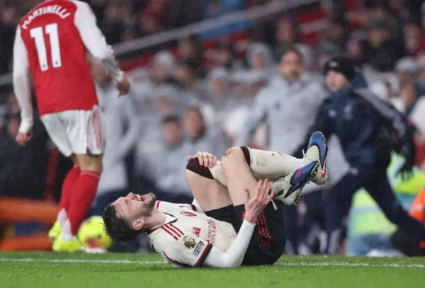 Konors Bredijs. "Liverpool"