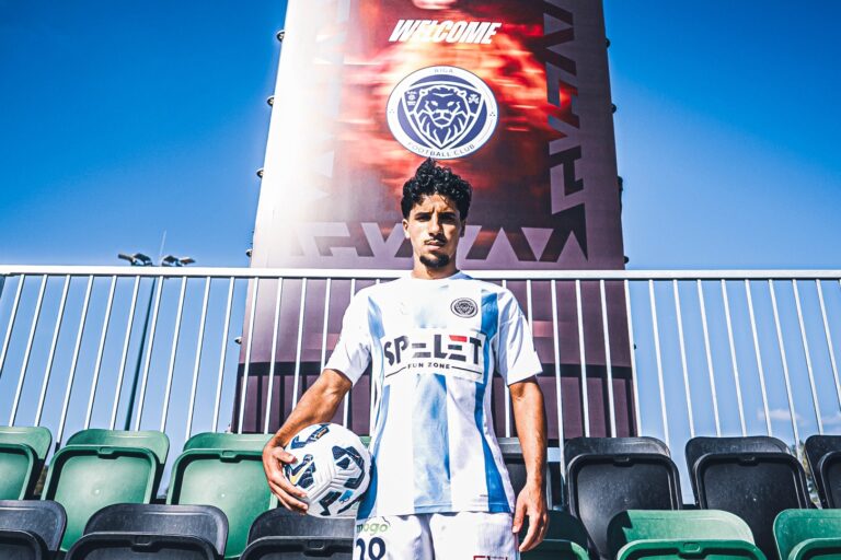 Salāhs Ulads. Latvijas Virslīga