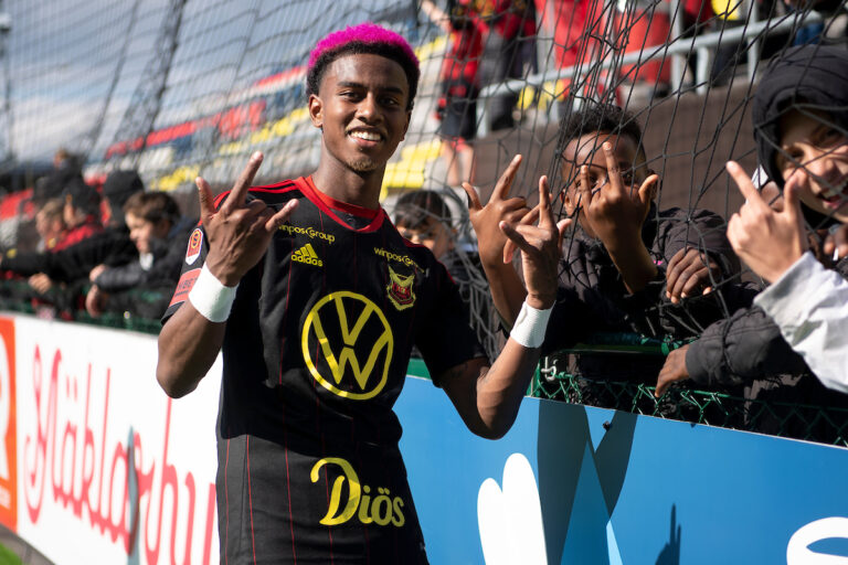 Šovanī Amatkarijo, futbolazinas.com