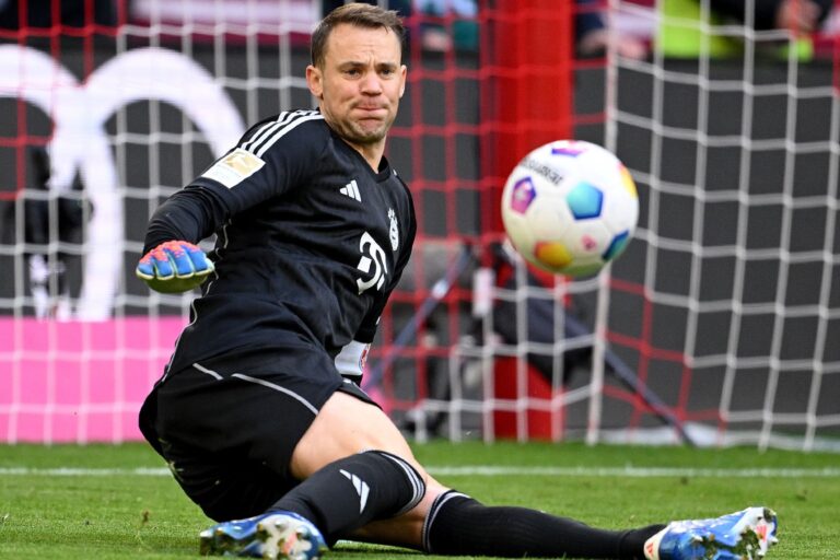 Manuels Nojiers. "Bayern"