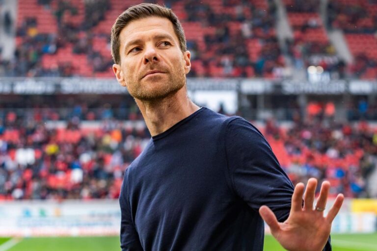Šavi Alonso. UEFA