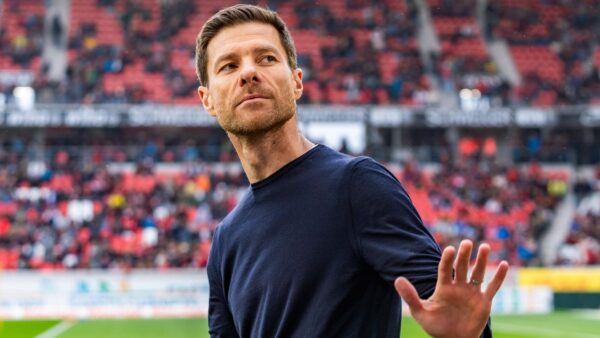 Šavi Alonso. UEFA