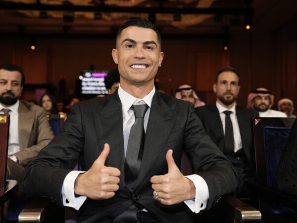 Krištianu Ronaldo, futbolazinas.com