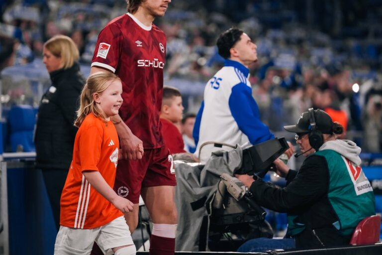 Roberts Uldriķis. Bīlefeldas "Arminia". Vācijas otrā Bundeslīga