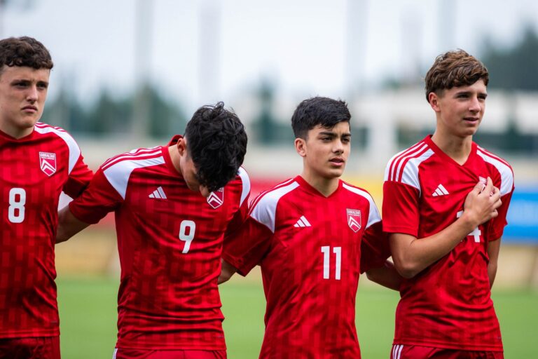 Gibraltāra futbola izlase, futbolazinas.com