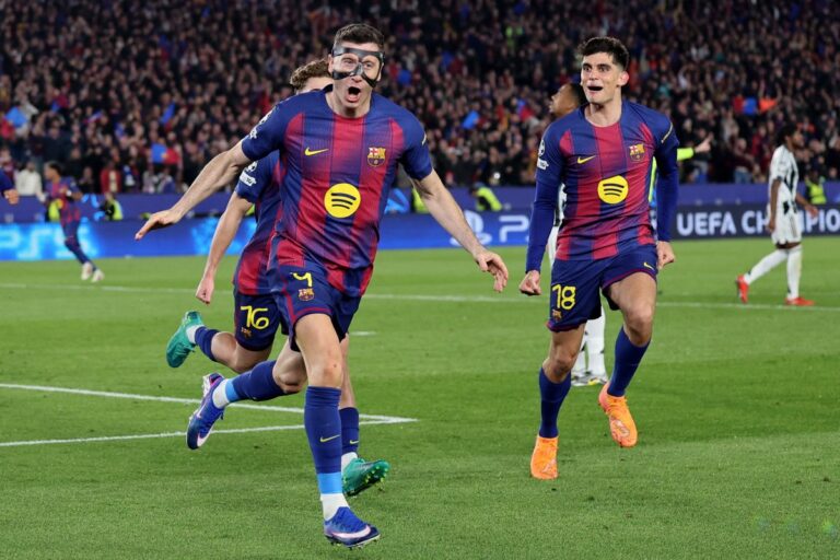 Roberts Levandovskis. Barcelona, futbolazinas.com