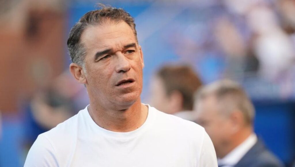 Luiss Garsija Plasa. "Sevilla"