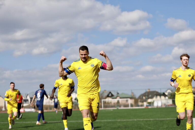 Mārcis Ošs. "Super Nova"