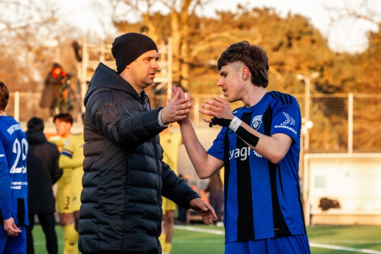 Oskars Kļava (no kreisās). Tonybet Virslīga