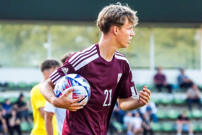 Latvijas U-17 futbola izlase