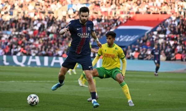 Hviča Kvarachelija, PSG pret Nantes, futbolazinas.com