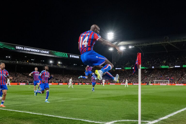 "Crystal Palace" pret "Fiorentina". UEFA Konferenču līga