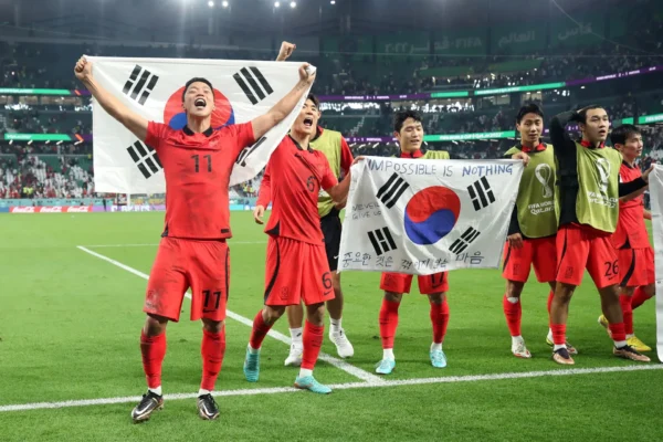 Dienvidkorejas futbola izlase, futbolazinas.com
