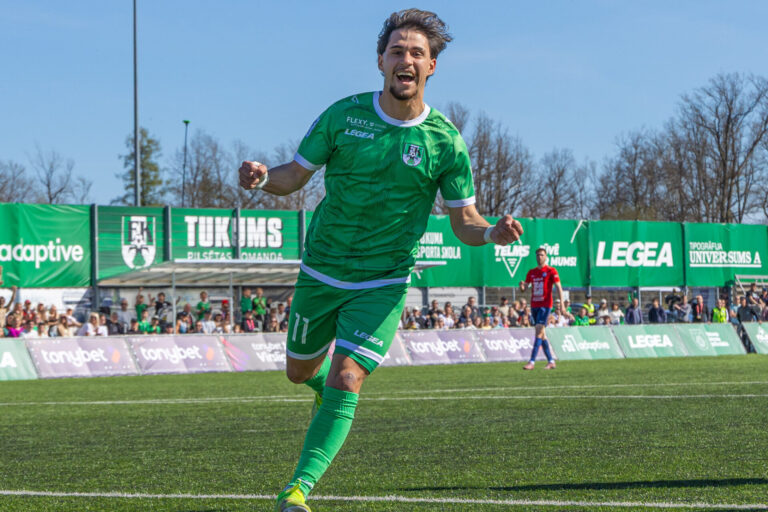 Leoni, "Tukums 2000", futbolazinas.com