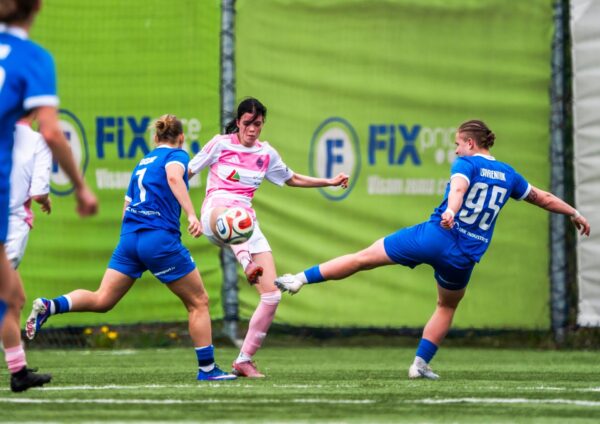 "Riga FC Women" pret "RFS Women". Luckybet sieviešu līga
