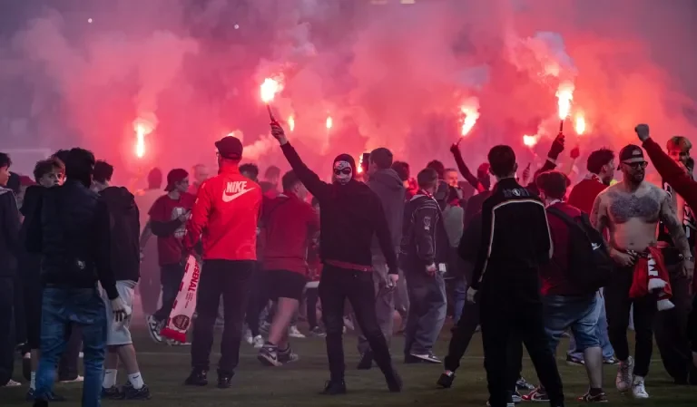 Nekārtības Prāhas derbija laikā. Čehijas čempionāts