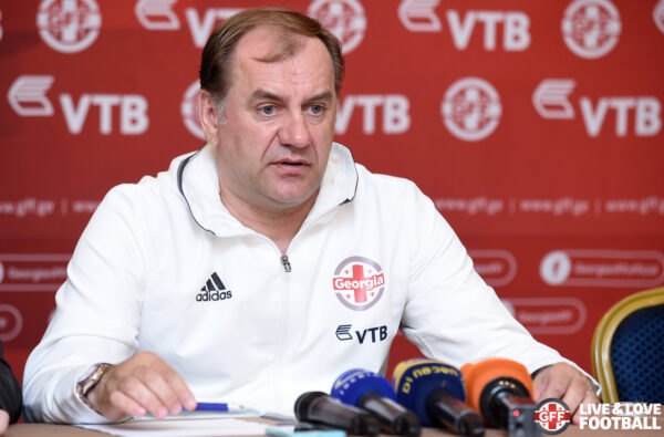 Vladimirs Veiss. Slovākijas futbola izlase