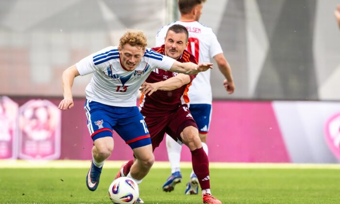 Latvija pret Fēru salām