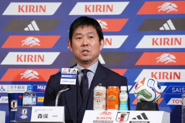 Hodzime Morijasu. Japānas futbola izlase