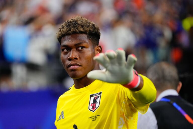 Zions Suzuki, Japānas futbola izlase, futbolazinas.com