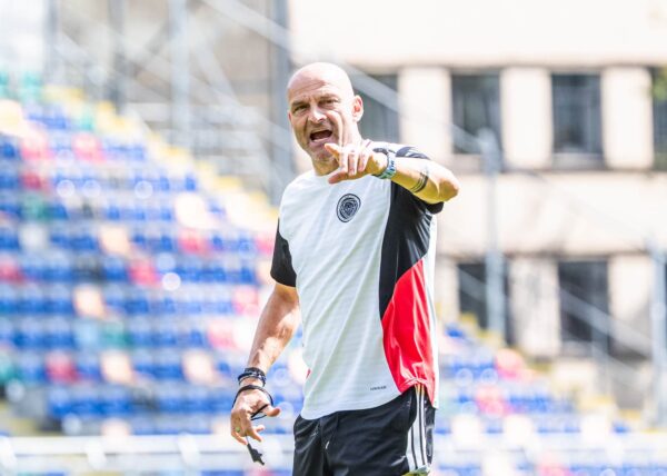 Adrians Gula, futbolazinas.com