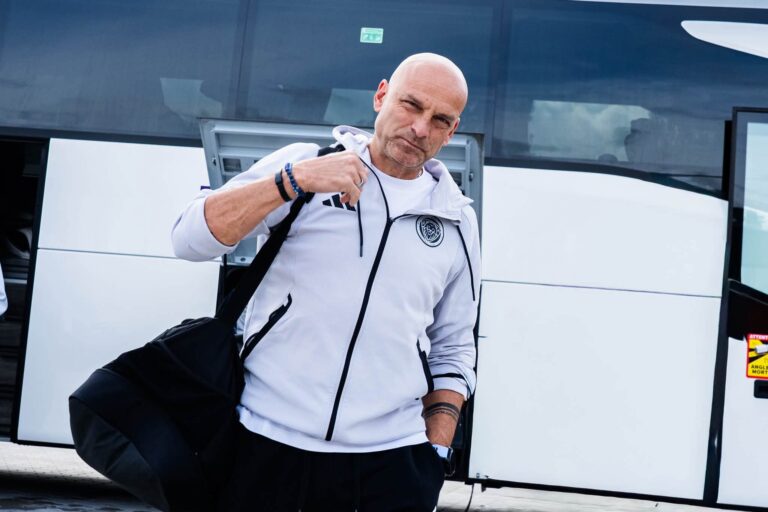 Adrians Gula, futbolazinas.com
