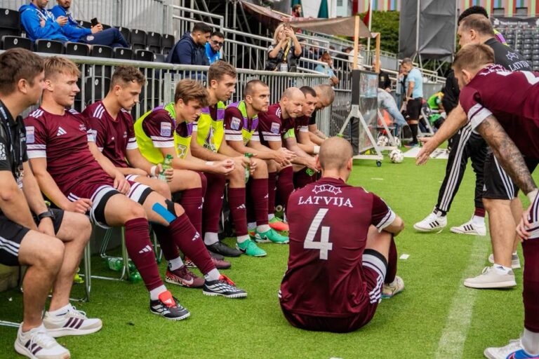 Latvijas minifutbola izlase, futbolazinas.com