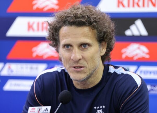 Diego Forlāns, futbolazinas.com