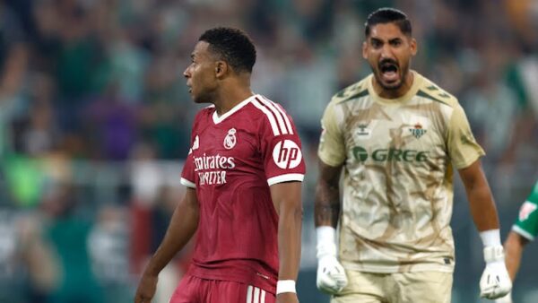 Kilians Mbapē un Alvaro Valess, Madrides "Real" - "Real Betis", futbolazinas.com
