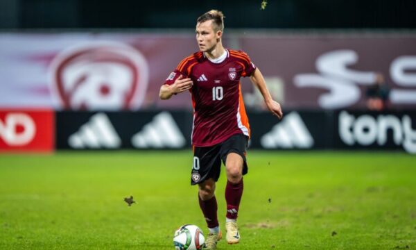 Jānis Ikaunieks, futbolazinas.com