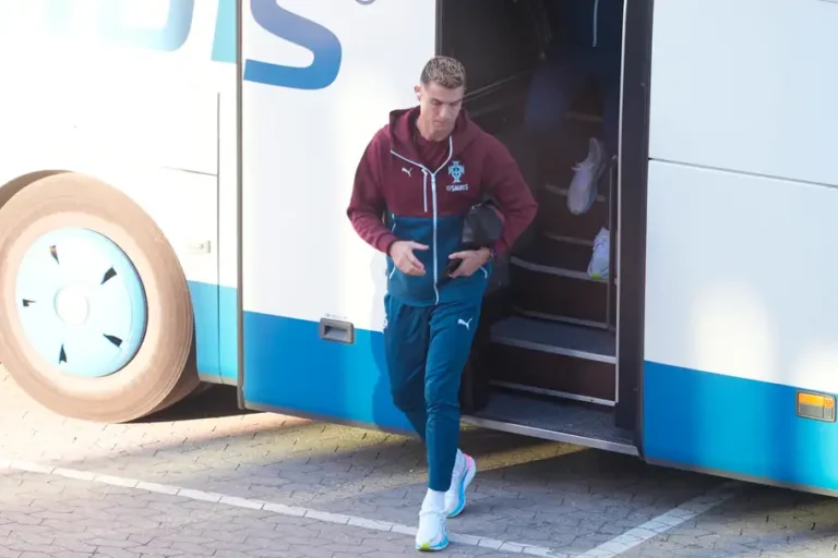 Krištianu Ronaldo, futbolazinas.com
