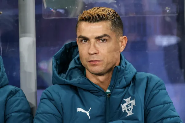 Krištianu Ronaldo, futbolazinas.com