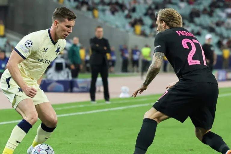"Sabah" pret Prāgas "Slavia". UEFA Čempionu līga