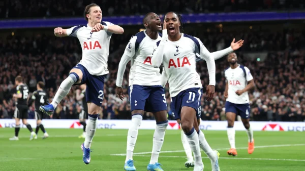 "Tottenham", futbolazinas.com