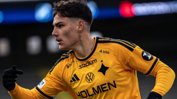 Alberts Aleksanjans, futbolazinas.com