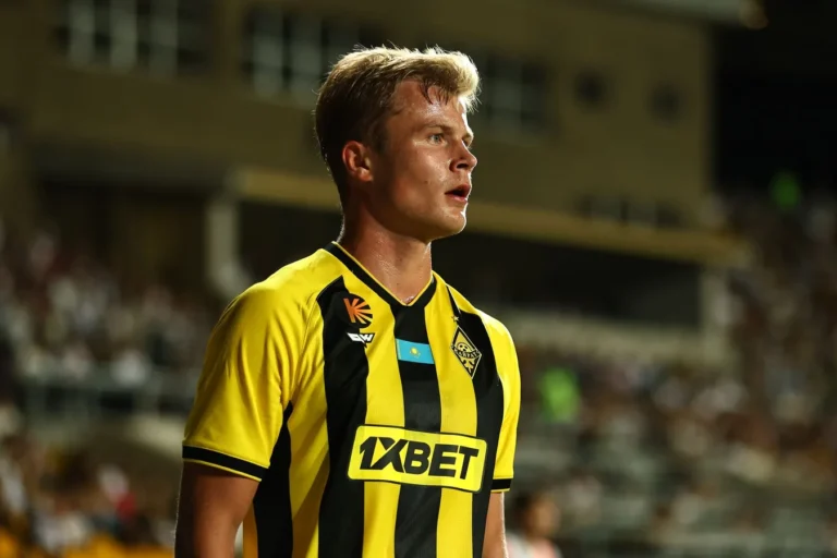 Jāko Oksanens, futbolazinas.com